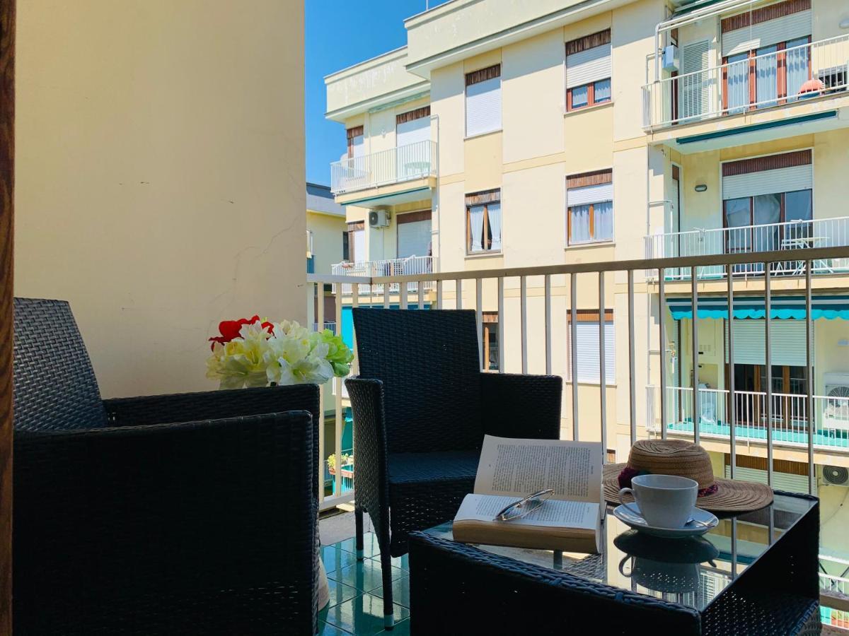 Sorrento Moon公寓 外观 照片