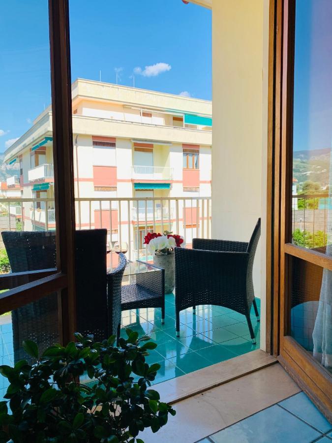 Sorrento Moon公寓 外观 照片