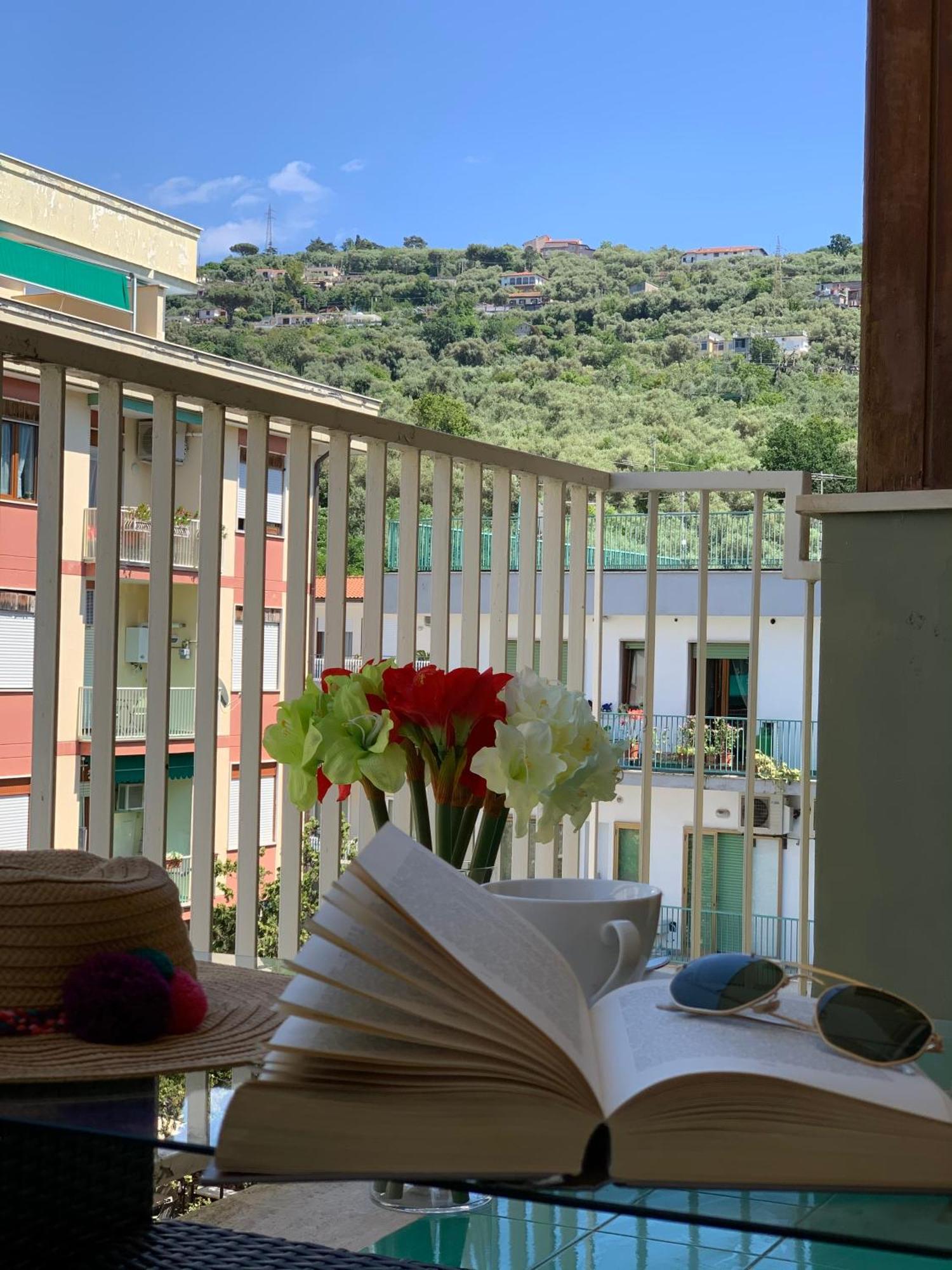 Sorrento Moon公寓 外观 照片