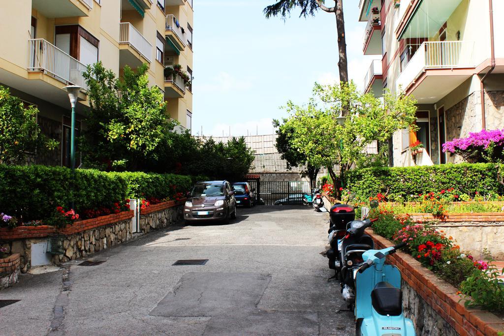 Sorrento Moon公寓 外观 照片